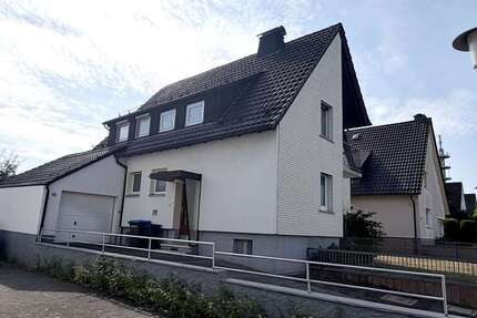 Haus Lippstadt - 6 Zimmer, 130 m&sup2;, 325.000&euro; | Angebot:27176424