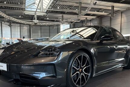 Porsche Taycan 9.950 km 115.890 &euro; Paderborn 33100