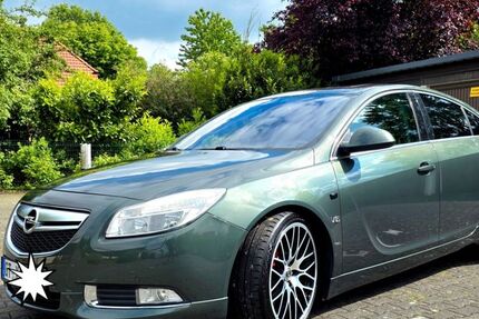 Opel Insignia 145.000 km 8.399 &euro; Gütersloh 33334