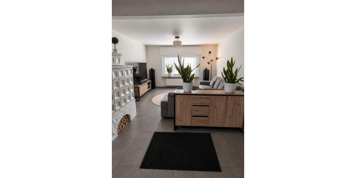 Doppelhaushälfte Verl - 5 Zimmer, 170 m&sup2;, 1.350&euro; | Angebot:26656494