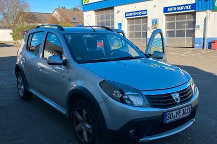 Dacia Sandero 85.500 km 3.500 &euro; soest 59494