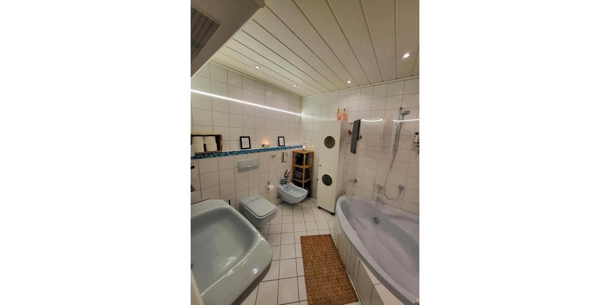 Etagenwohnung Paderborn Elsen - 3 Zimmer, 83 m&sup2;, 245.000&euro; | Angebot:25408303