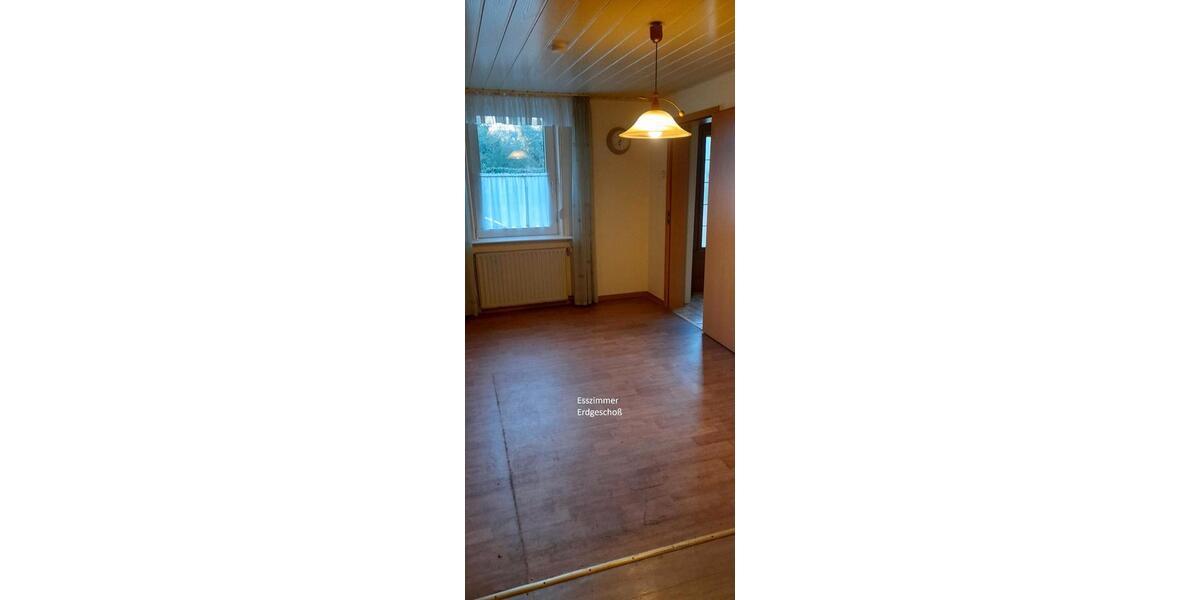 Einfamilienhaus Geseke - 10 Zimmer, 180 m&sup2;, 199.000&euro; | Angebot:26048677