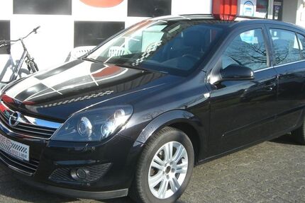 Opel Astra 147.000 km 3.990 &euro; Paderborn 33100