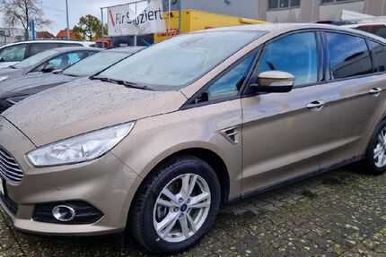 Ford S-Max 88.020 km 18.495 &euro; Rheda-Wiedenbrück 33378
