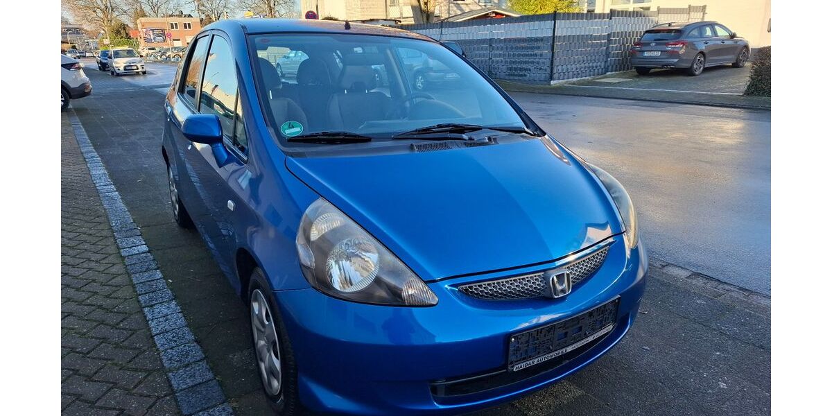 Honda Jazz 136.000 km 3.790 &euro; Paderborn 33100