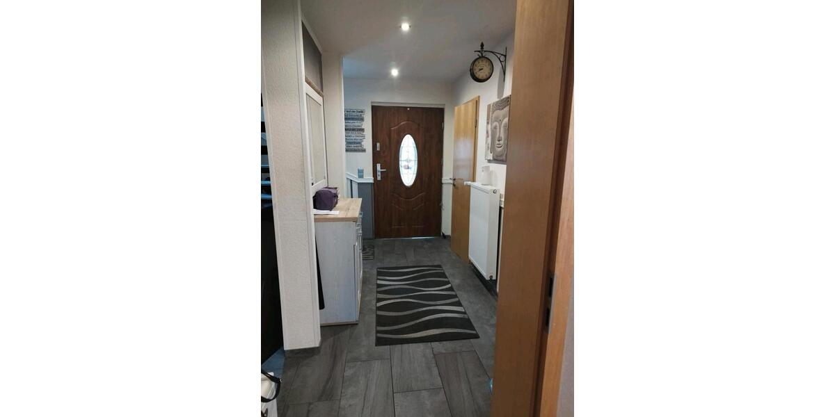 Reihenhaus Geseke - 1 Zimmer, 95 m&sup2;, 245.000&euro; | Angebot:26064005