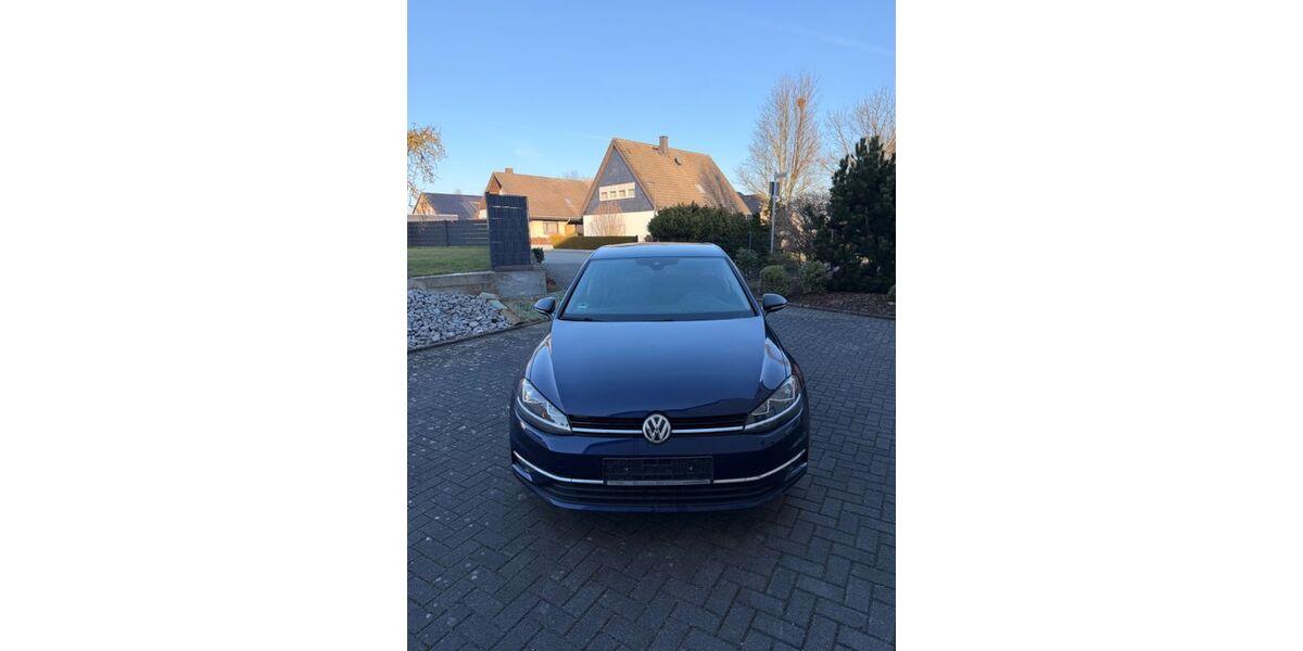 VW Golf 130.000 km 10.499 &euro; Erwitte 59597