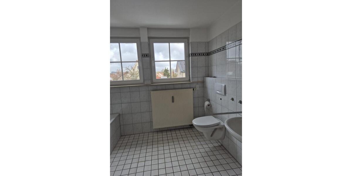 Etagenwohnung Büren - 2 Zimmer, 71 m&sup2;, 850&euro; | Angebot:26478164