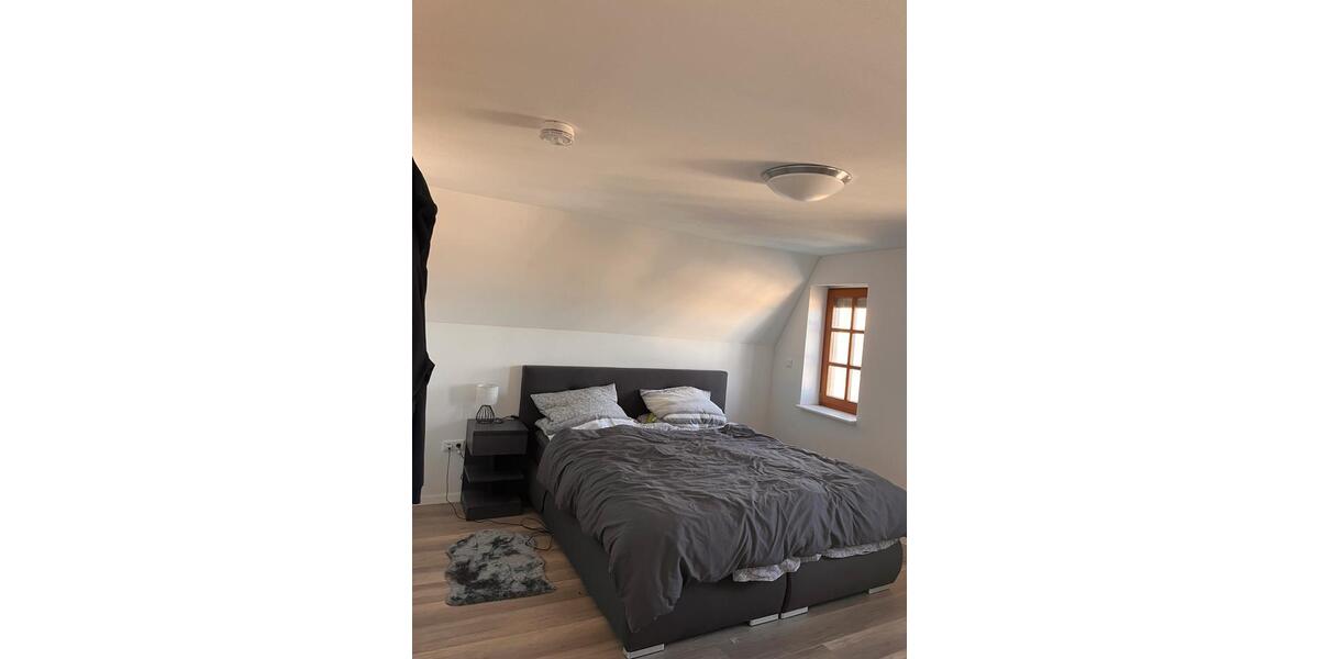 Dachgeschoßwohnung Warstein - 3.5 Zimmer, 82 m&sup2;, 840&euro; | Angebot:25723706