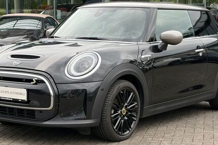 Mini Cooper SE 37.150 km 27.560 &euro; Lippstadt 59557