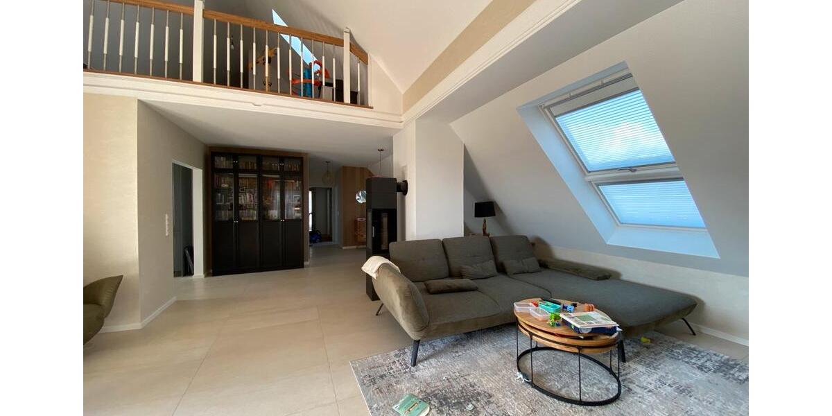 Dachgeschoßwohnung Paderborn Elsen - 4 Zimmer, 135 m&sup2;, 520.000&euro; | Angebot:26714354