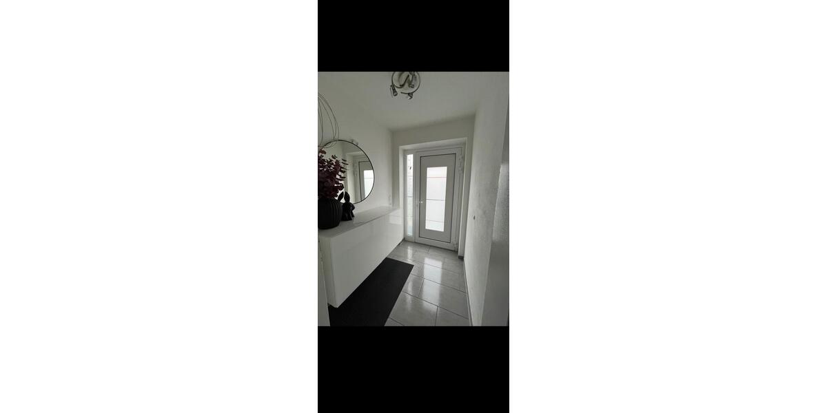 Reihenhaus Gütersloh - 6 Zimmer, 110 m&sup2;, 360.000&euro; | Angebot:26613911