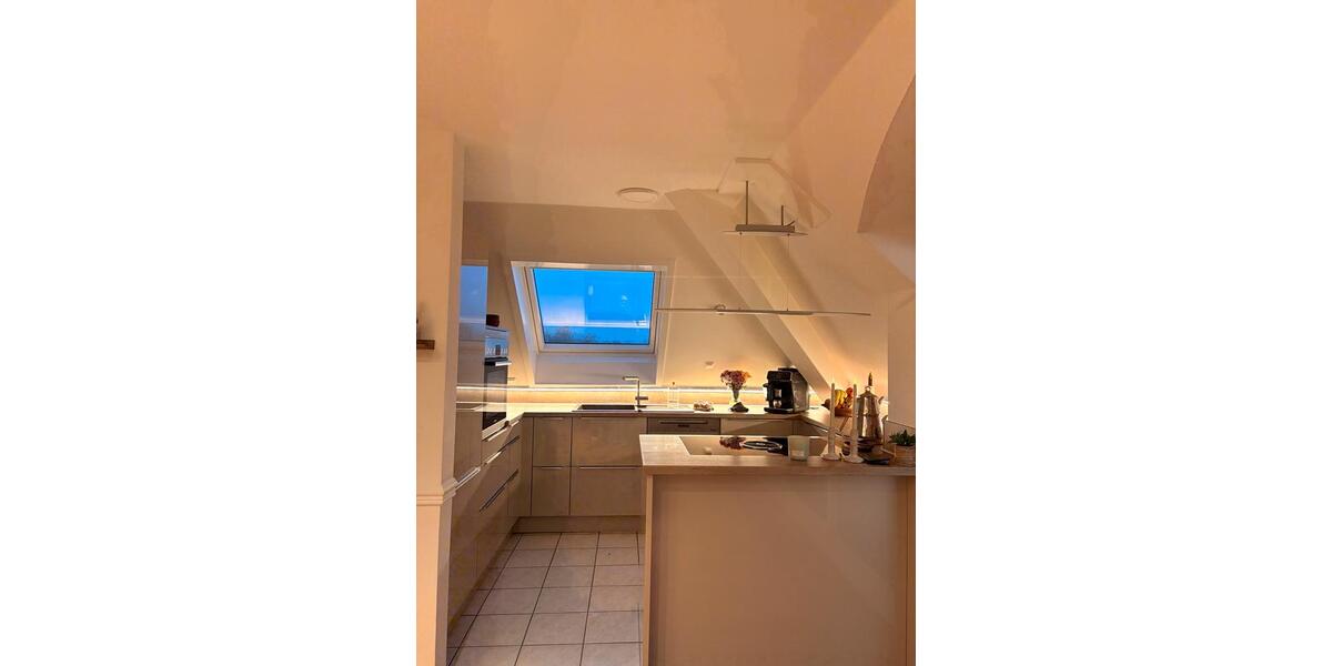 Dachgeschoßwohnung Gütersloh - 2 Zimmer, 85 m&sup2;, 1.100&euro; | Angebot:26041681