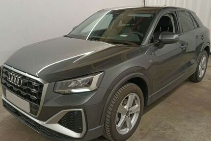 Audi Q2 13.300 km 28.420 &euro; Paderborn 33100