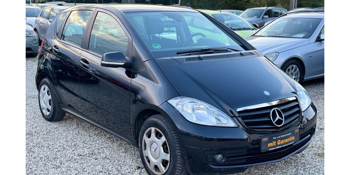 Mercedes-Benz A 180 209.000 km 3.990 &euro; Paderborn 33106