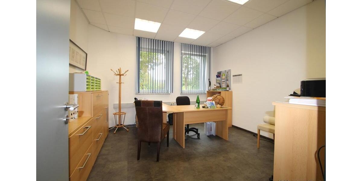Gewerbeobjekt Lippstadt Bad Waldliesborn - 1.800&euro; | Angebot:24816358