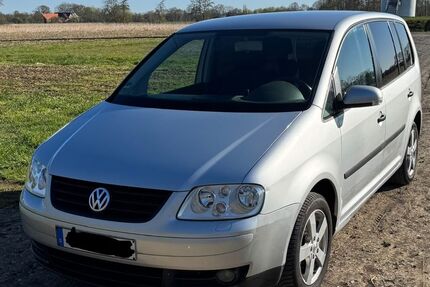 VW Touran 189.000 km 3.999 &euro; Rietberg 33397