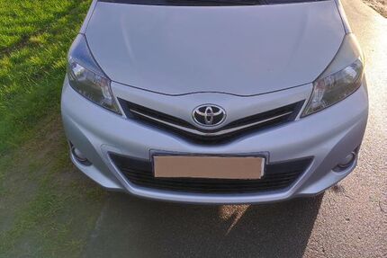 Toyota Yaris 170.554 km 5.300 &euro; Rheda-Wiedenbrück 33378