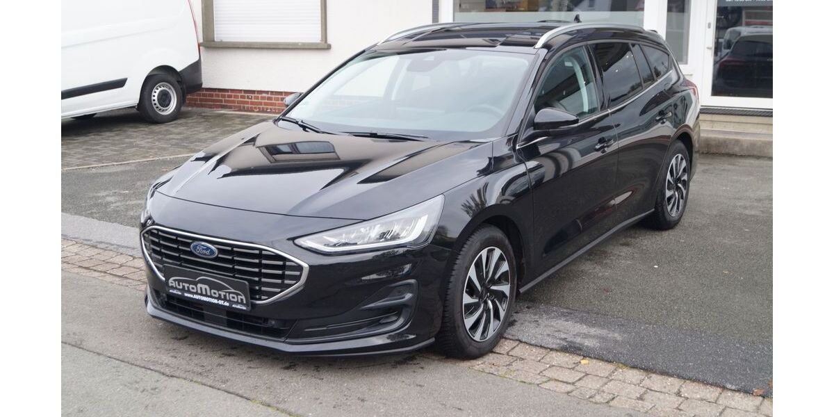 Ford Focus 26.000 km 19.890 &euro; Gütersloh 33332