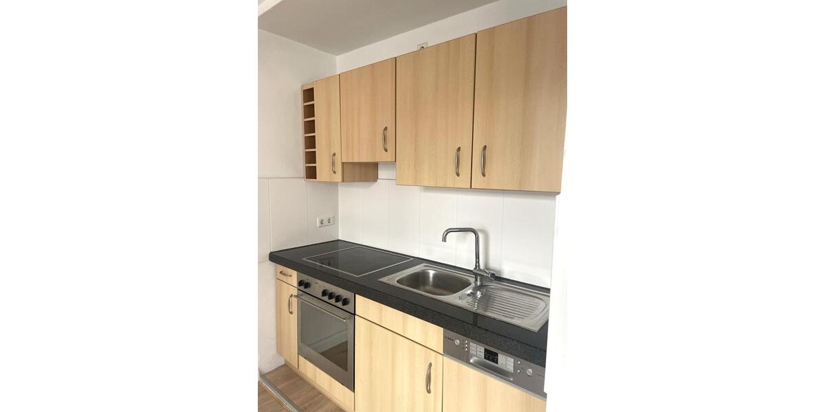 Etagenwohnung Lippstadt - 2 Zimmer, 50 m&sup2;, 590&euro; | Angebot:25881140