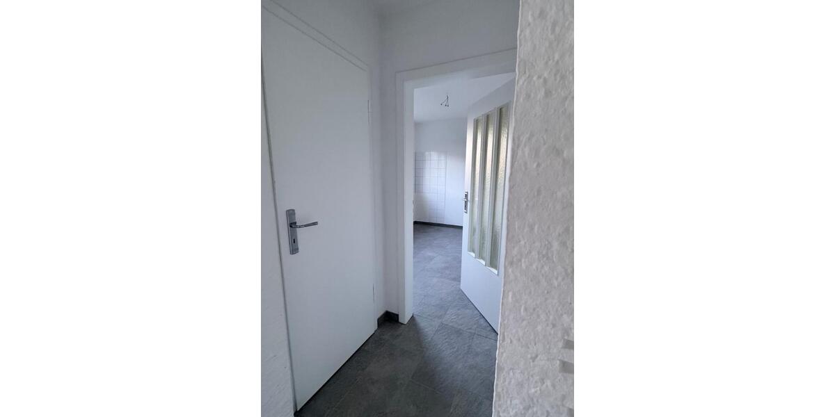 Reihenhaus Lippstadt Overhagen - 6 Zimmer, 151 m&sup2;, 1.450&euro; | Angebot:25795324