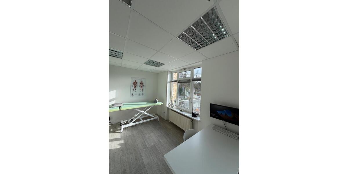 Gewerbeobjekt Gütersloh Kattenstroth - 150&euro; | Angebot:25783339