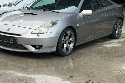 Toyota Celica 317.000 km 5.399 &euro; Paderborn 33100