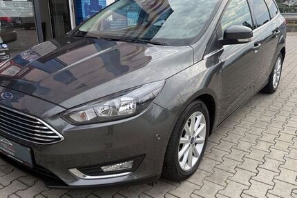 Ford Focus 90.716 km 11.799 &euro; Paderborn 33104
