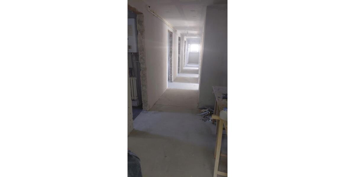 Dachgeschoßwohnung Beckum - 7 Zimmer, 120 m&sup2;, 150.000&euro; | Angebot:26412234