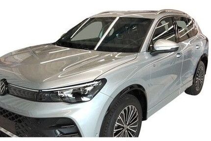 VW Tiguan 2.805 km 40.890 &euro; Verl 33415