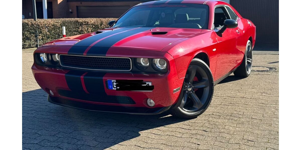 Dodge Challenger 131.700 km 18.500 &euro; Gütersloh 33332