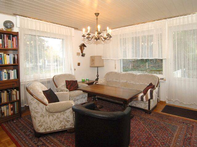 Mehrfamilienhaus, Wohnhaus Rüthen Kallenhardt - 8 Zimmer, 158 m&sup2;, 255.000&euro; | Angebot:25958379