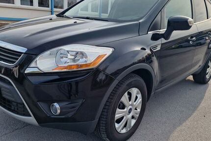 Ford Kuga 118.023 km 7.490 &euro; Soest 59494