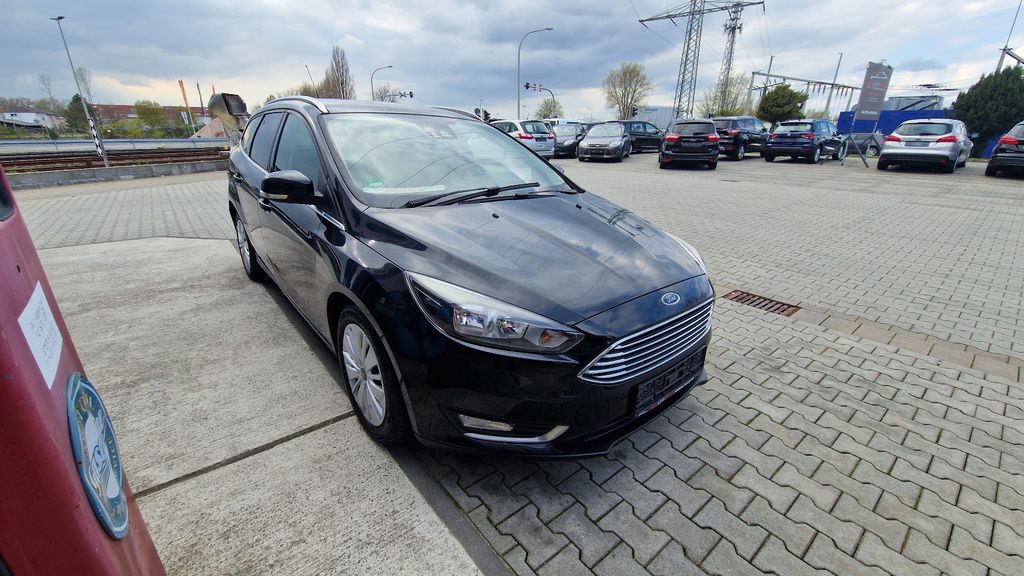 Ford Focus 78.800 km 8.299 &euro; Paderborn 33104