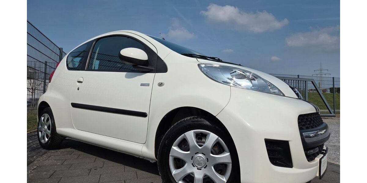 Peugeot 107 83.000 km 4.350 &euro; Paderborn 33102