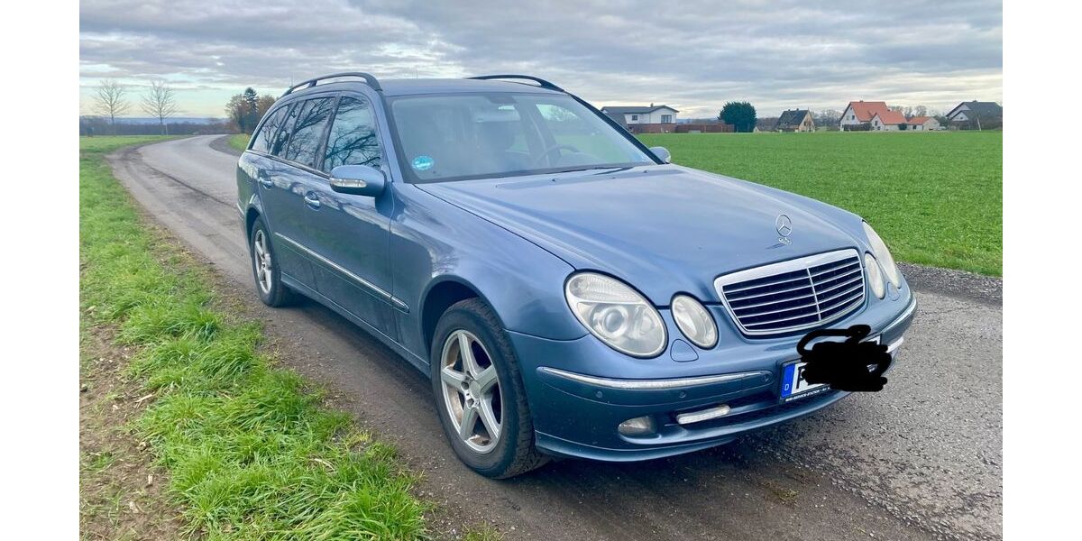 Mercedes-Benz E 320 380.000 km 3.980 &euro; Hövelhof 33161