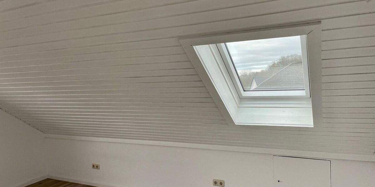 Etagenwohnung Paderborn OT Schloß Neuhaus Schloß Neuhaus - 3 Zimmer, 76 m&sup2;, 650&euro; | Angebot:25724174