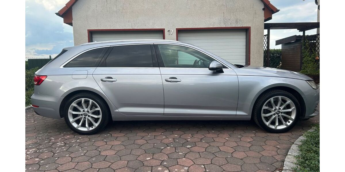Audi A4 75.000 km 17.900 &euro; Soest 59494