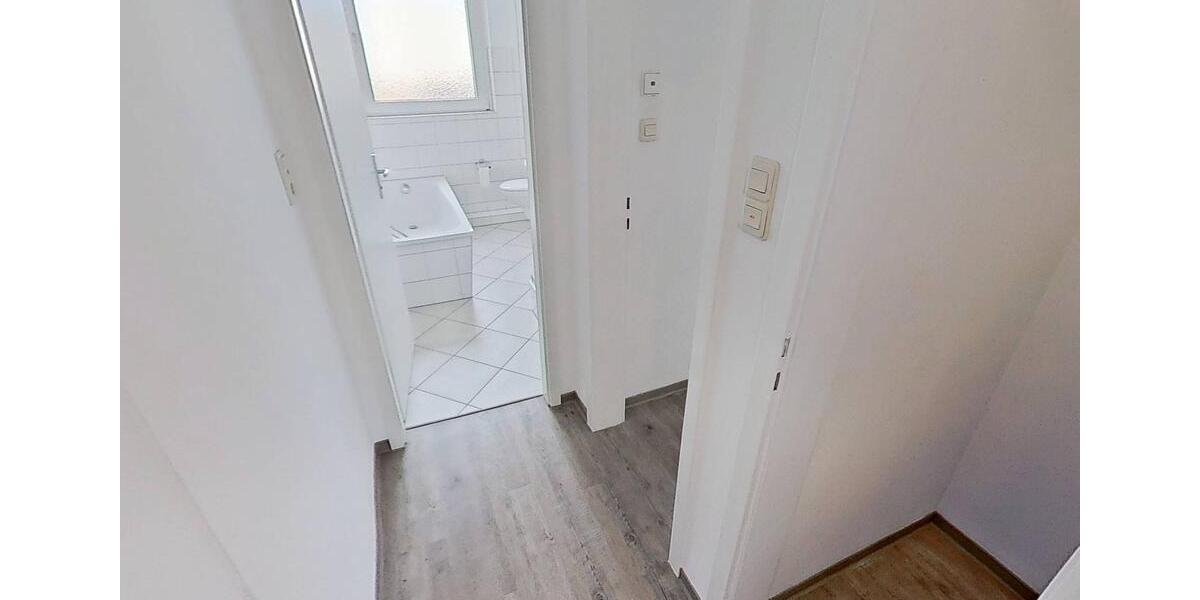 Etagenwohnung Paderborn - 3 Zimmer, 70 m&sup2;, 569&euro; | Angebot:26252911