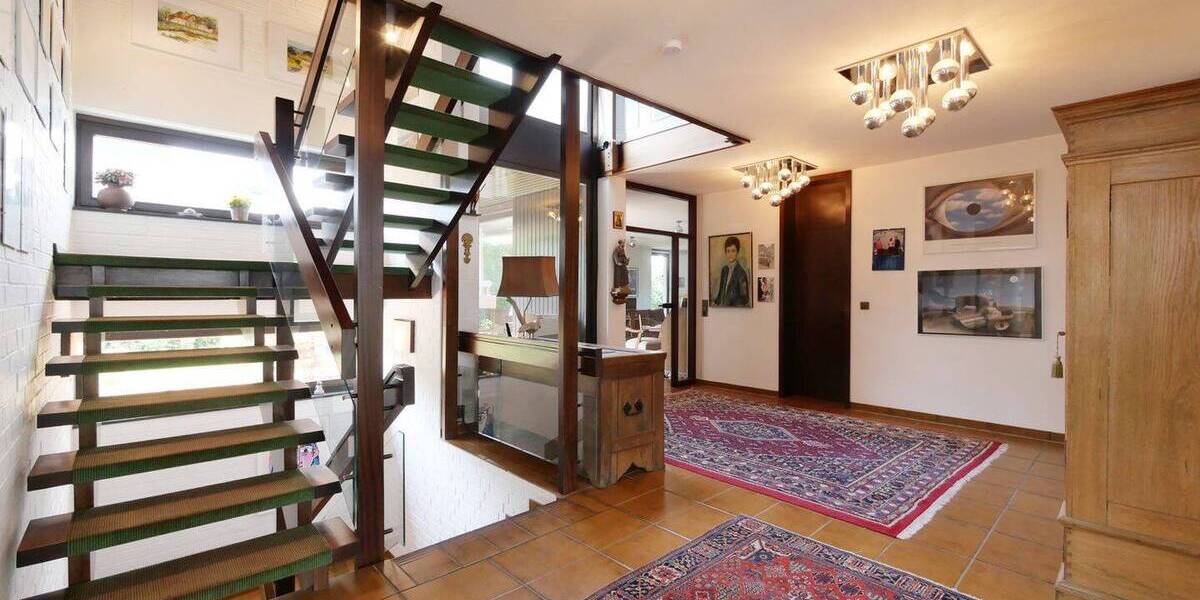 Einfamilienhaus Lippstadt Kernstadt - 6 Zimmer, 261 m&sup2;, 660.000&euro; | Angebot:25736021