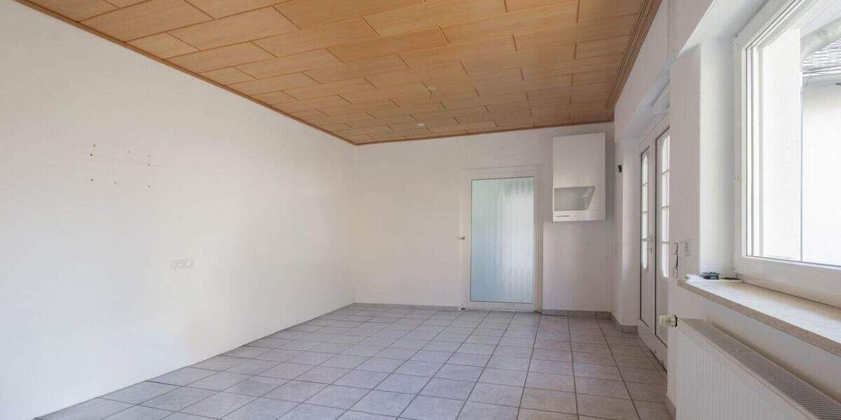 Einfamilienhaus Warstein Hirschberg - 5 Zimmer, 136 m&sup2;, 179.000&euro; | Angebot:25880169