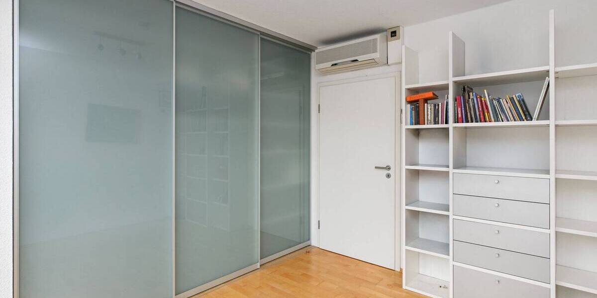 Etagenwohnung Gütersloh Innenstadt - 3 Zimmer, 143 m&sup2;, 439.000&euro; | Angebot:26644140