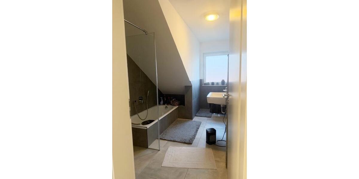 Dachgeschoßwohnung Rietberg - 2 Zimmer, 70 m&sup2;, 950&euro; | Angebot:25868075