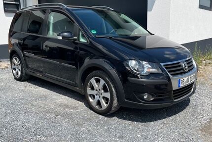 VW Touran 399.999 km 3.500 &euro; Salzkotten 33154