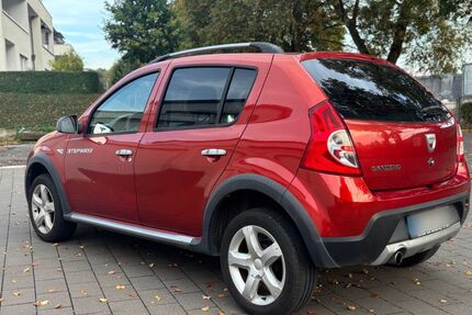 Dacia Sandero 81.000 km 4.000 &euro; Möhnesee 59519
