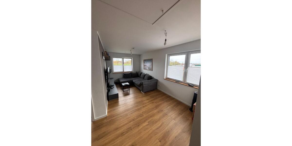 Etagenwohnung Borchen - 3 Zimmer, 71 m&sup2;, 750&euro; | Angebot:25994206