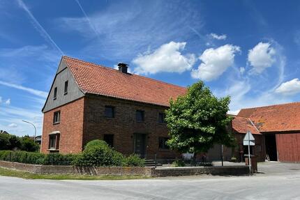 Haus Anröchte - 6 Zimmer, 240 m&sup2;, 679.000&euro; | Angebot:26004367