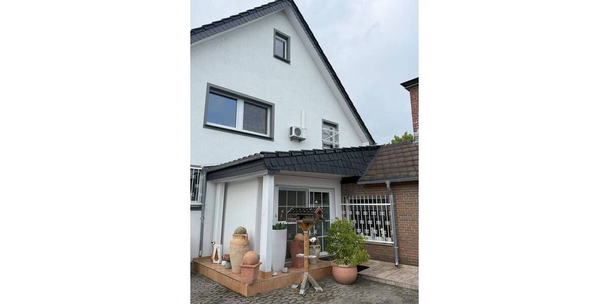 Mehrfamilienhaus, Wohnhaus Lippstadt Lipperode - 400.000&euro; | Angebot:25778302