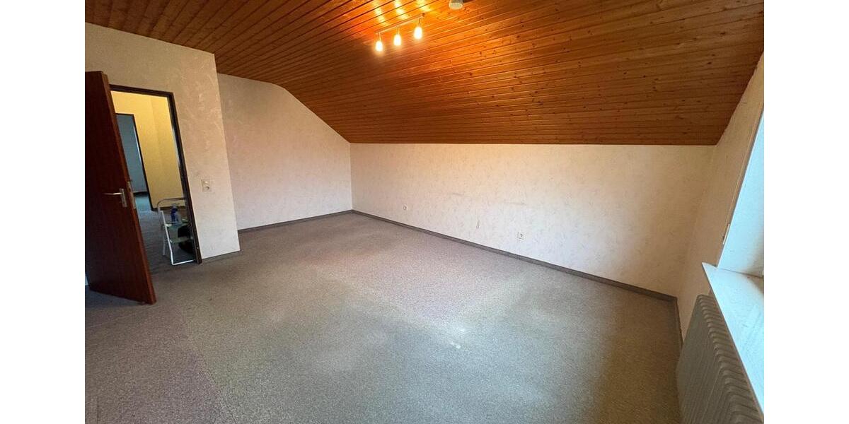 Einfamilienhaus Paderborn - 8 Zimmer, 143 m&sup2;, 589.000&euro; | Angebot:24326702